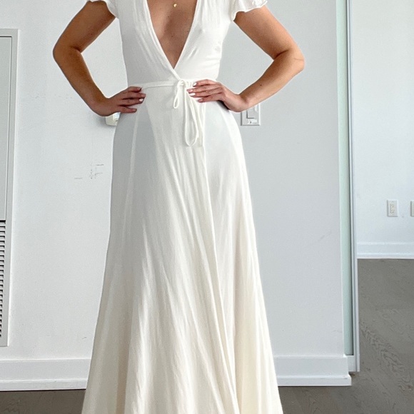 Reformation size small white dress - Picture 5 of 6